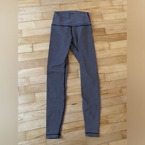 Lululemon High Rise Luxtreme Wunder Under 28”